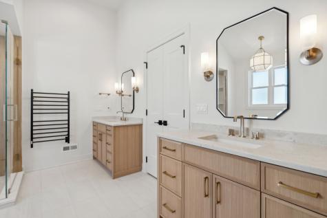2228 North Southport Avenue Chicago IL 60614