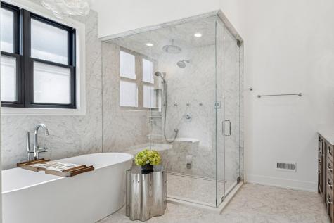 2228 North Southport Avenue Chicago IL 60614