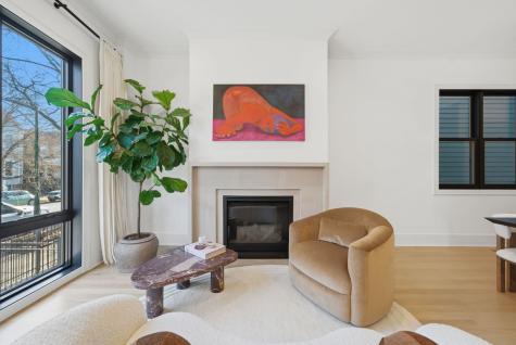 2228 North Southport Avenue Chicago IL 60614