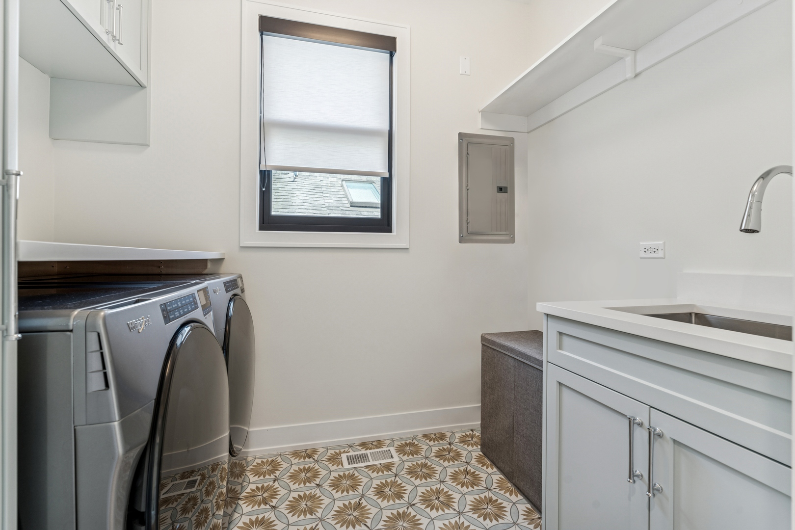 2228 North Southport Avenue Chicago IL 60614