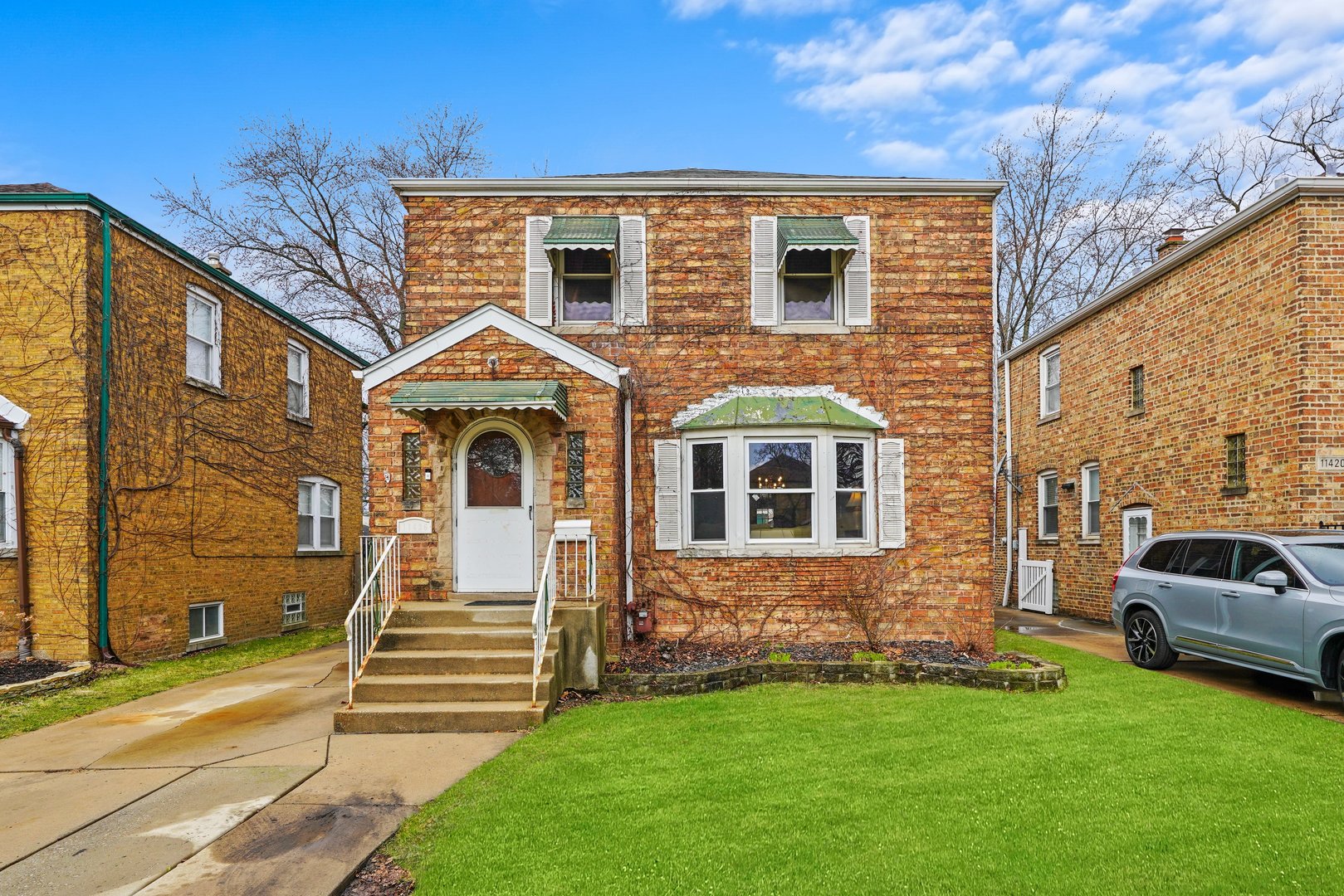 11426 South Campbell Avenue Chicago IL 60655