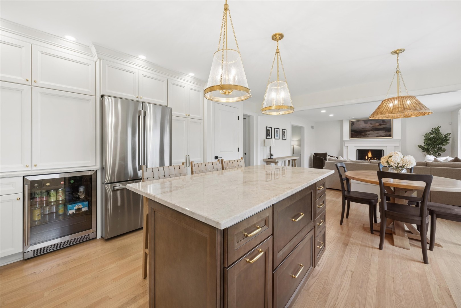 877 Stillwell Court Wheaton IL 60189