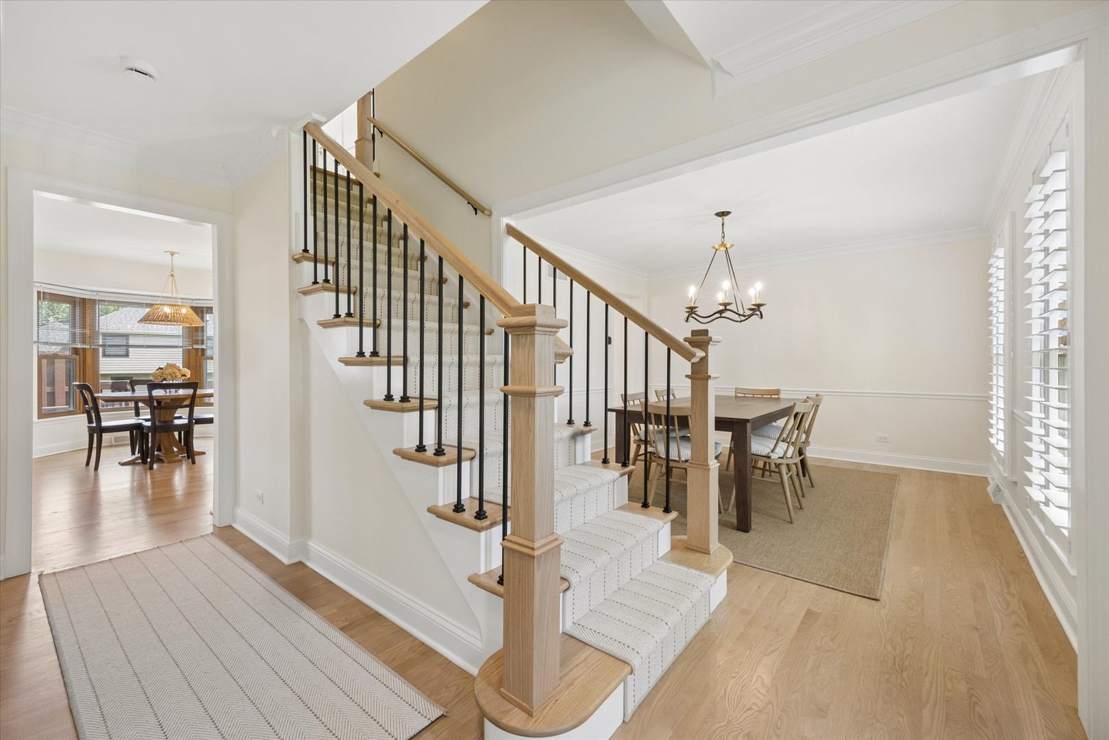 877 Stillwell Court Wheaton IL 60189
