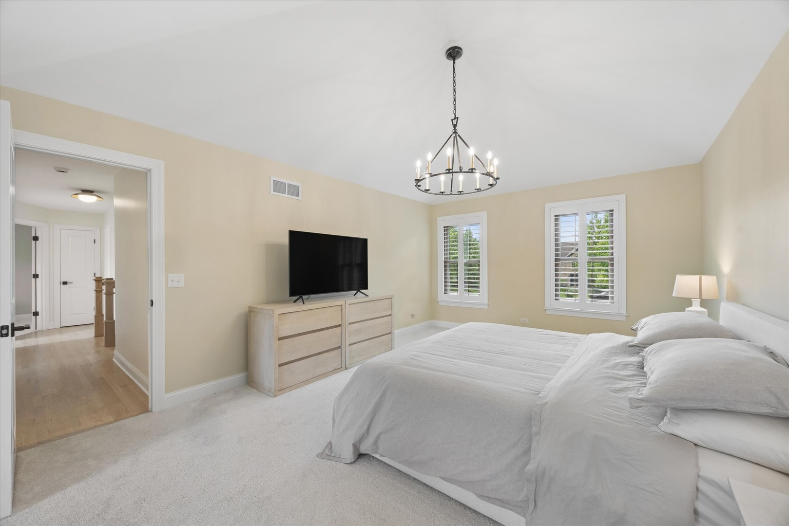 877 Stillwell Court Wheaton IL 60189