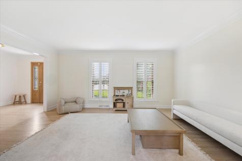 877 Stillwell Court Wheaton IL 60189