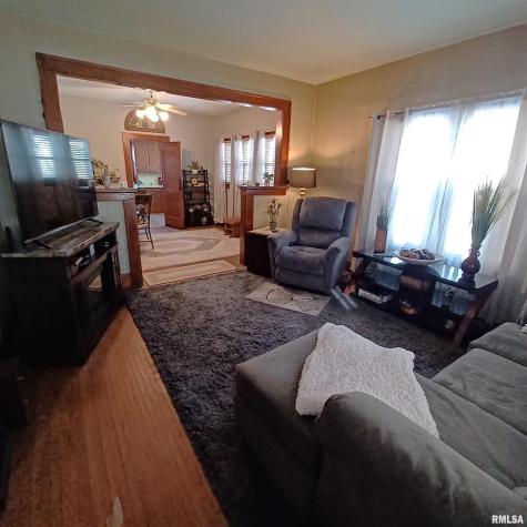 1208 Pine Street Kewanee IL 61443