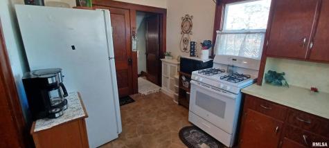 1208 Pine Street Kewanee IL 61443