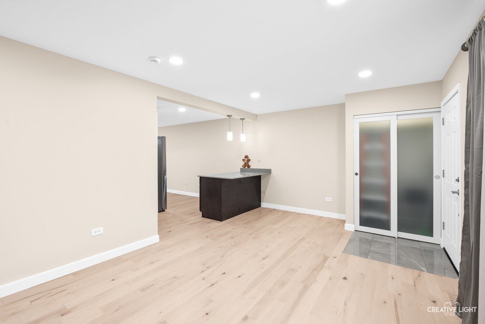 401 Salem Square Bolingbrook IL 60440