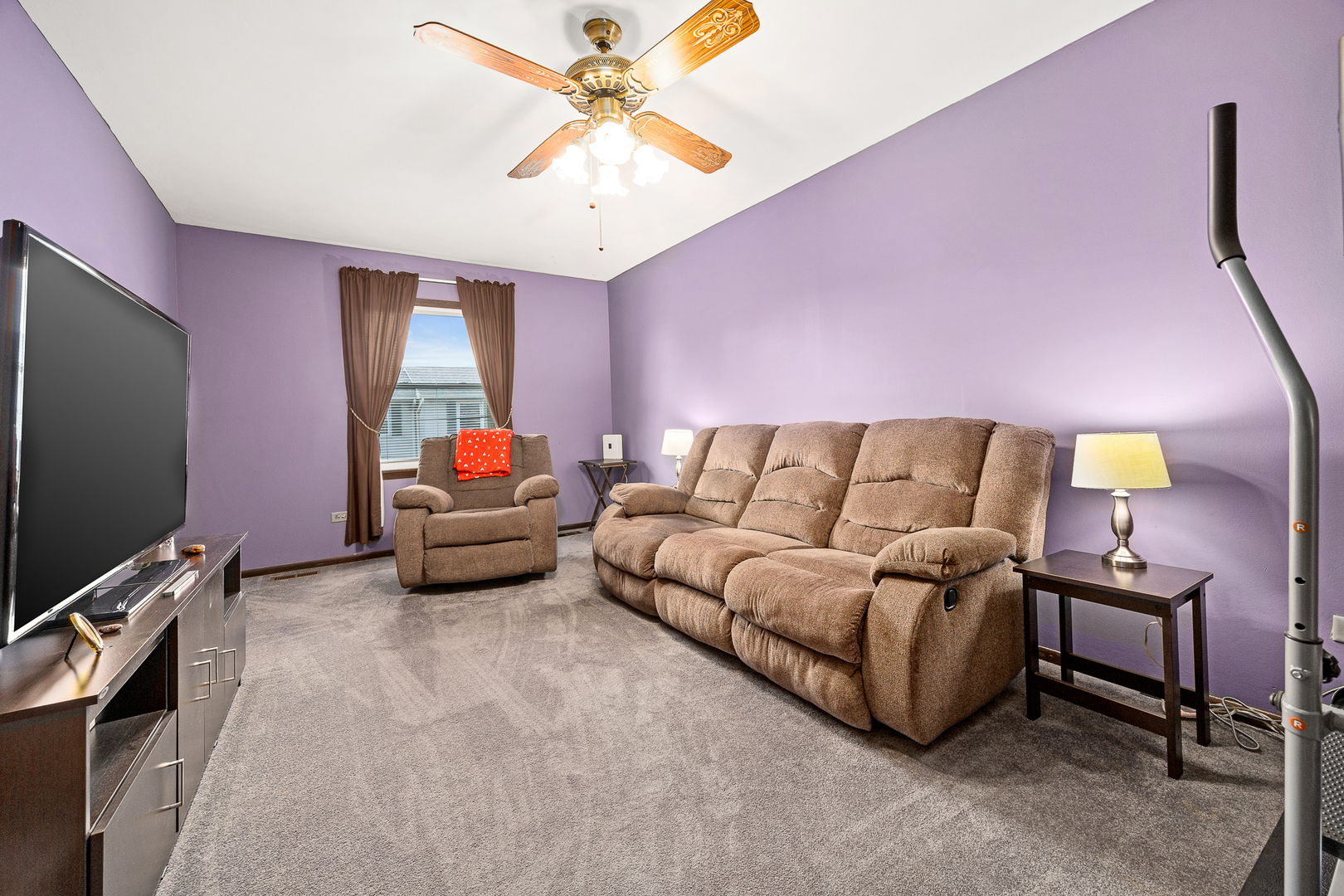 437 Wright Court Bolingbrook IL 60440