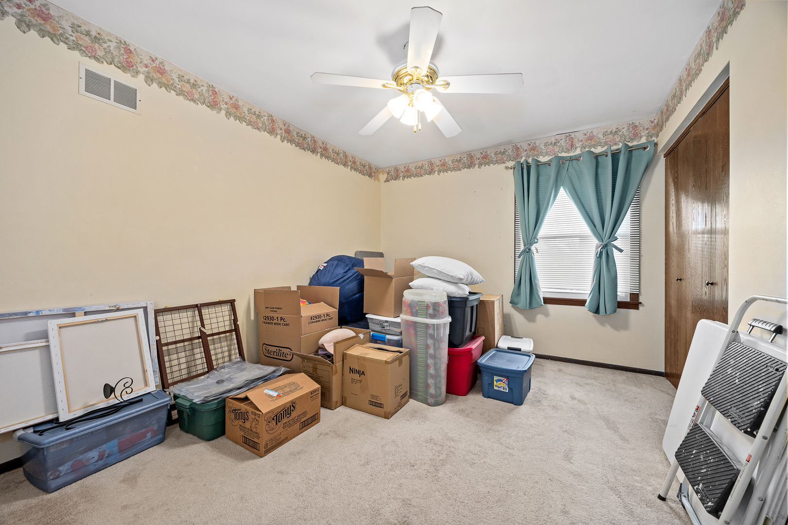 437 Wright Court Bolingbrook IL 60440