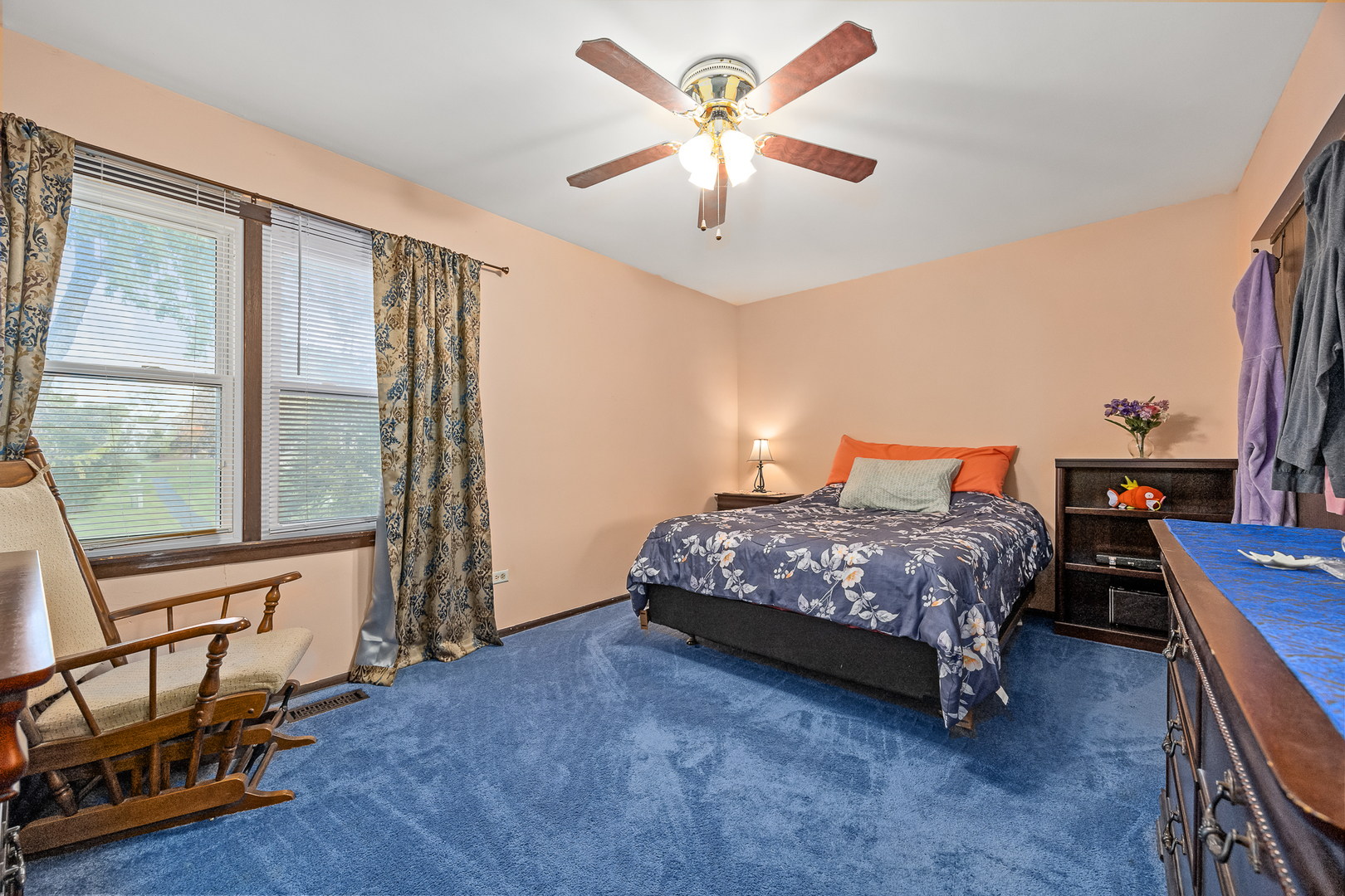 437 Wright Court Bolingbrook IL 60440