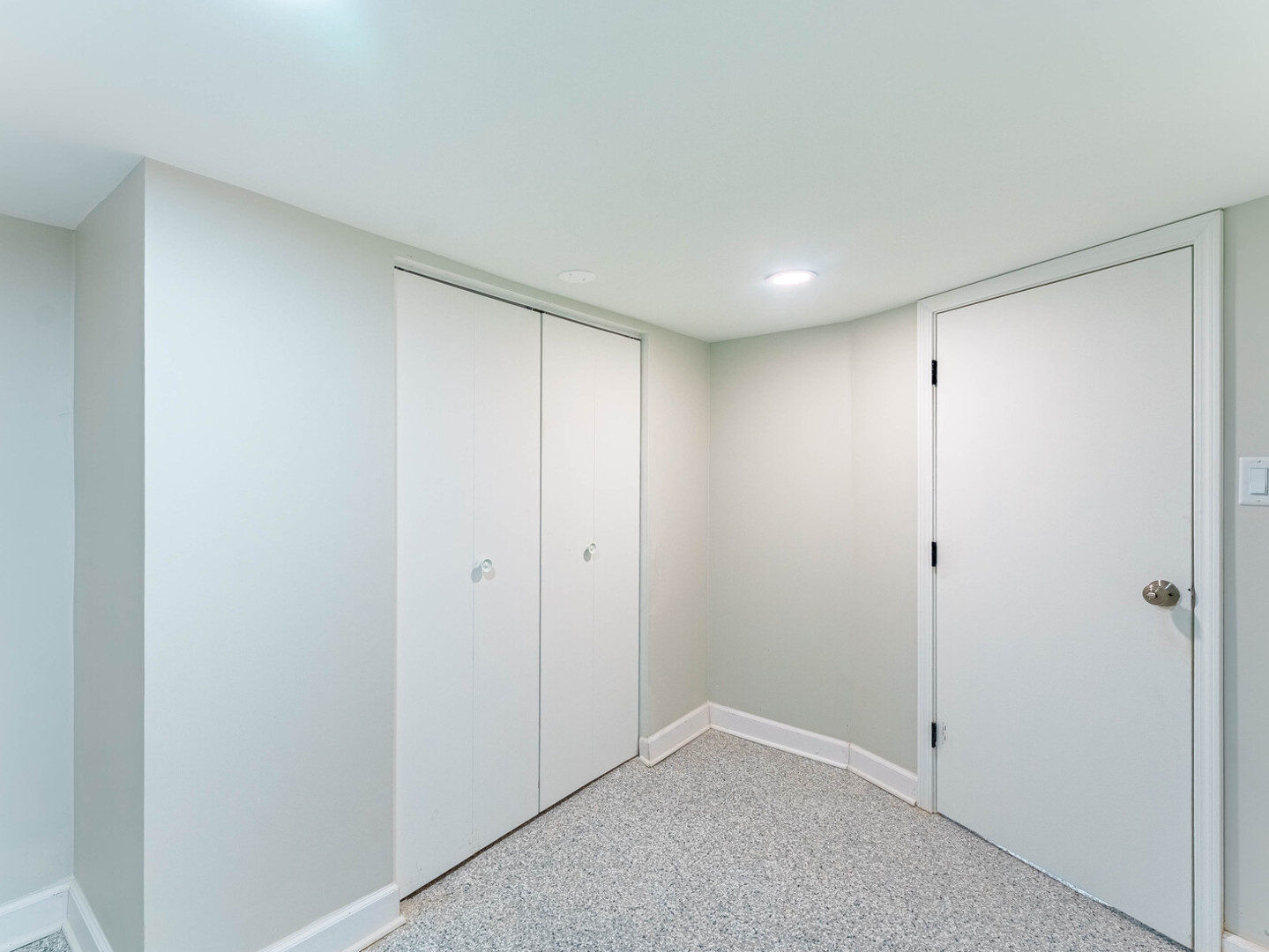 4025 West 56th Street Chicago IL 60629