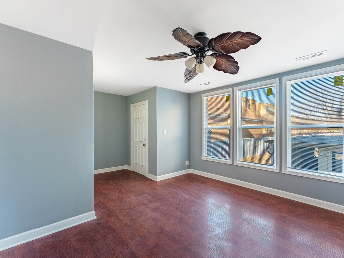 4025 West 56th Street Chicago IL 60629