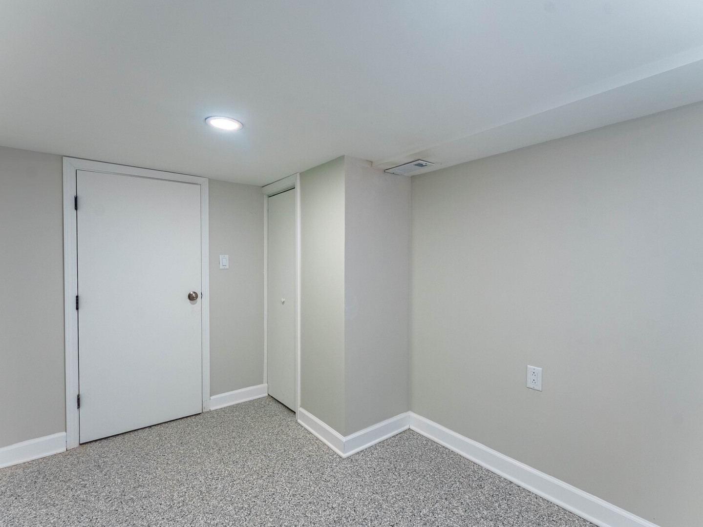 4025 West 56th Street Chicago IL 60629