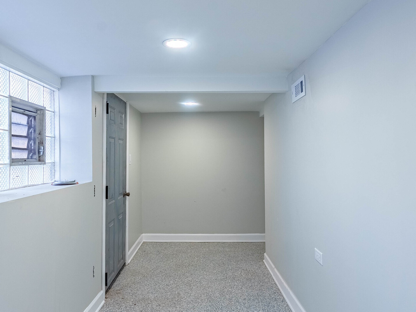 4025 West 56th Street Chicago IL 60629