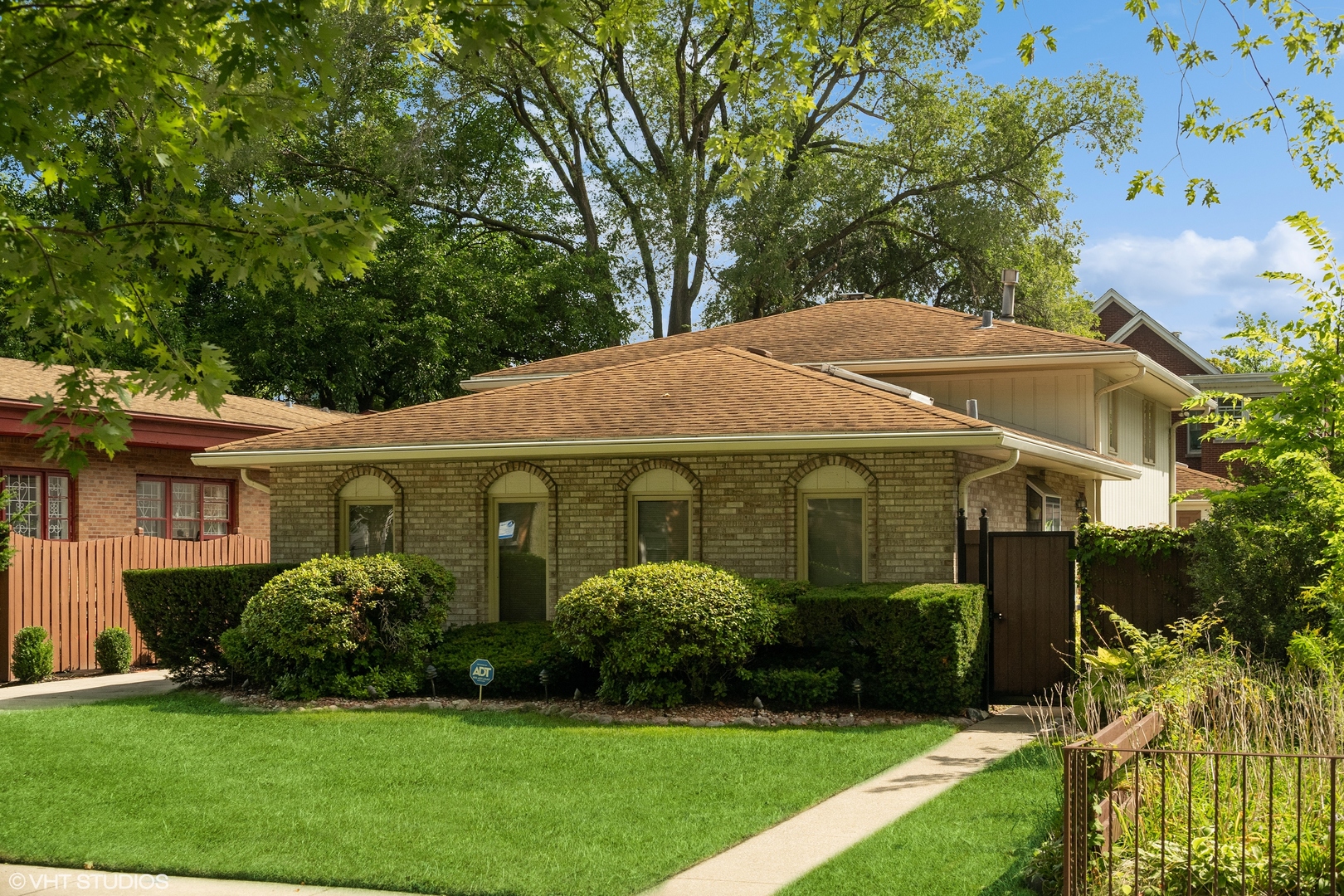 6953 South Cregier Avenue Chicago IL 60649