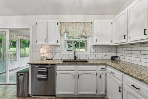 710 Greenbriar Lane Lindenhurst IL 60046