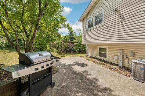 710 Greenbriar Lane Lindenhurst IL 60046