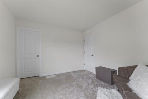 1017 Kessler Drive Mundelein IL 60060