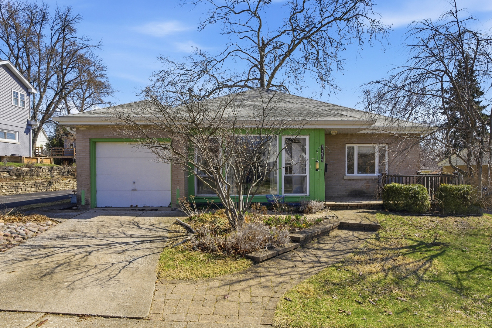 5429 Benton Avenue Downers Grove IL 60515