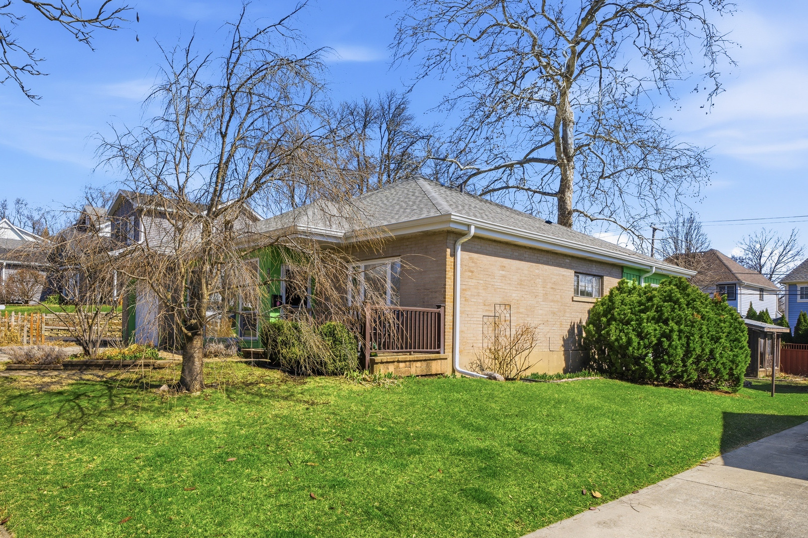 5429 Benton Avenue Downers Grove IL 60515