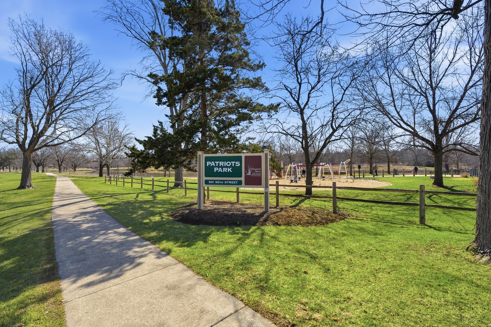 5429 Benton Avenue Downers Grove IL 60515