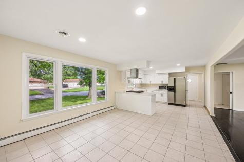 15725 New England Avenue Tinley Park IL 60477