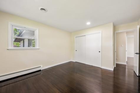 15725 New England Avenue Tinley Park IL 60477