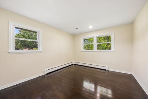 15725 New England Avenue Tinley Park IL 60477