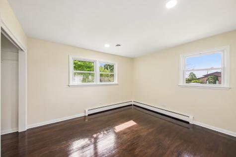 15725 New England Avenue Tinley Park IL 60477