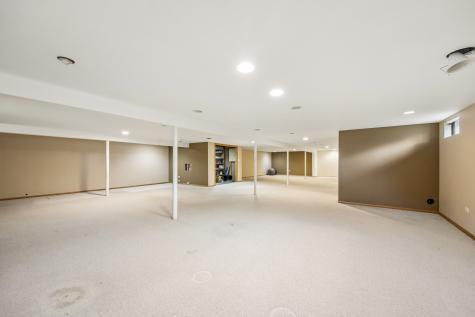 15725 New England Avenue Tinley Park IL 60477