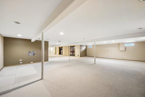 15725 New England Avenue Tinley Park IL 60477