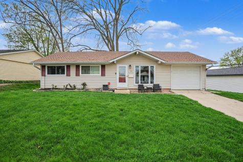 458 Berkshire Avenue Romeoville IL 60446