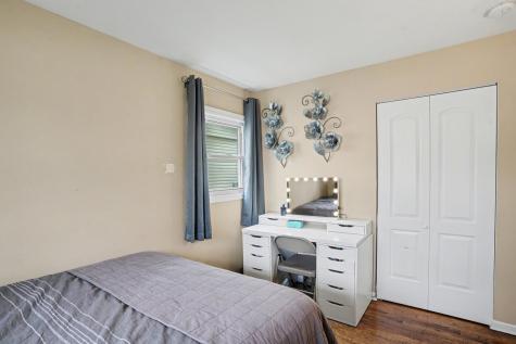 458 Berkshire Avenue Romeoville IL 60446
