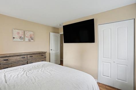 458 Berkshire Avenue Romeoville IL 60446