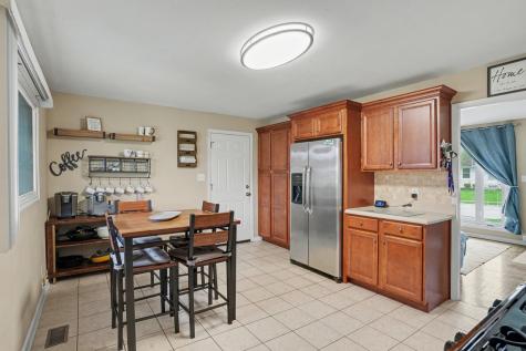 458 Berkshire Avenue Romeoville IL 60446