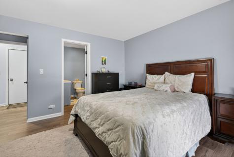 2535 Bauer Road North Aurora IL 60542
