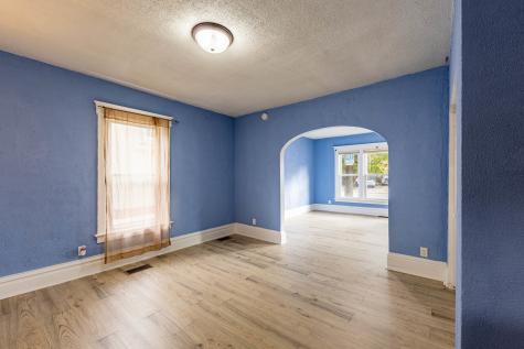 2318 Gideon Avenue Zion IL 60099