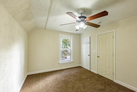 2318 Gideon Avenue Zion IL 60099