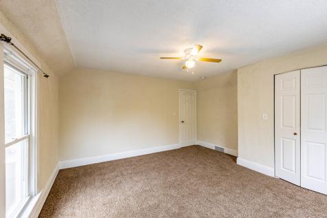 2318 Gideon Avenue Zion IL 60099