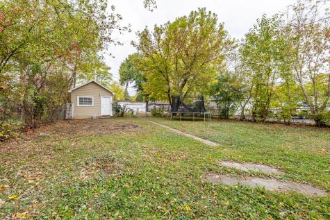 2318 Gideon Avenue Zion IL 60099