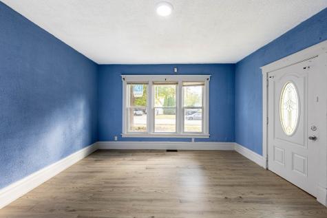 2318 Gideon Avenue Zion IL 60099