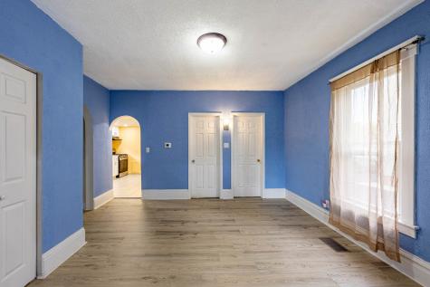 2318 Gideon Avenue Zion IL 60099