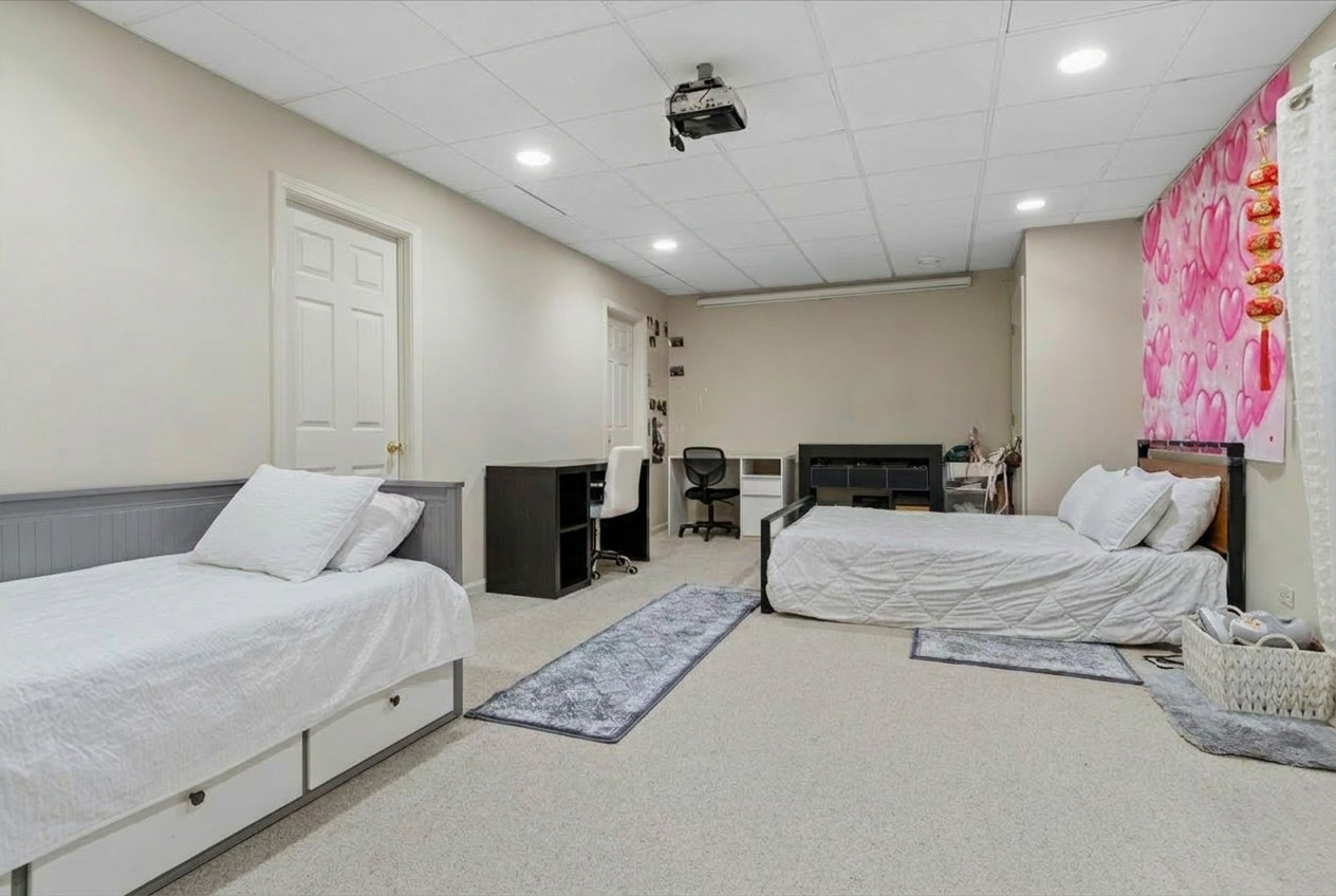 628 Windham Lane Naperville IL 60563
