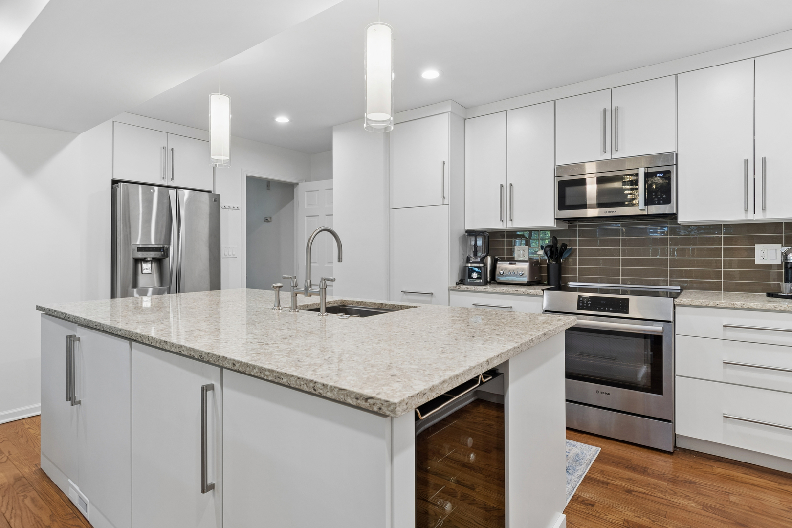 628 Windham Lane Naperville IL 60563