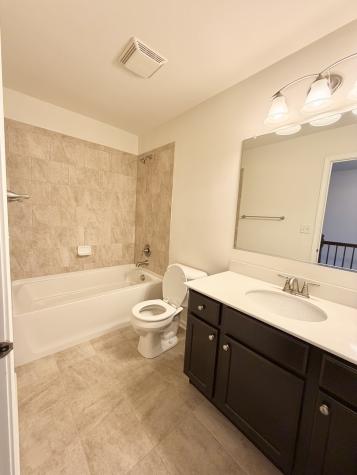 38 Neri Drive Schaumburg IL 60194