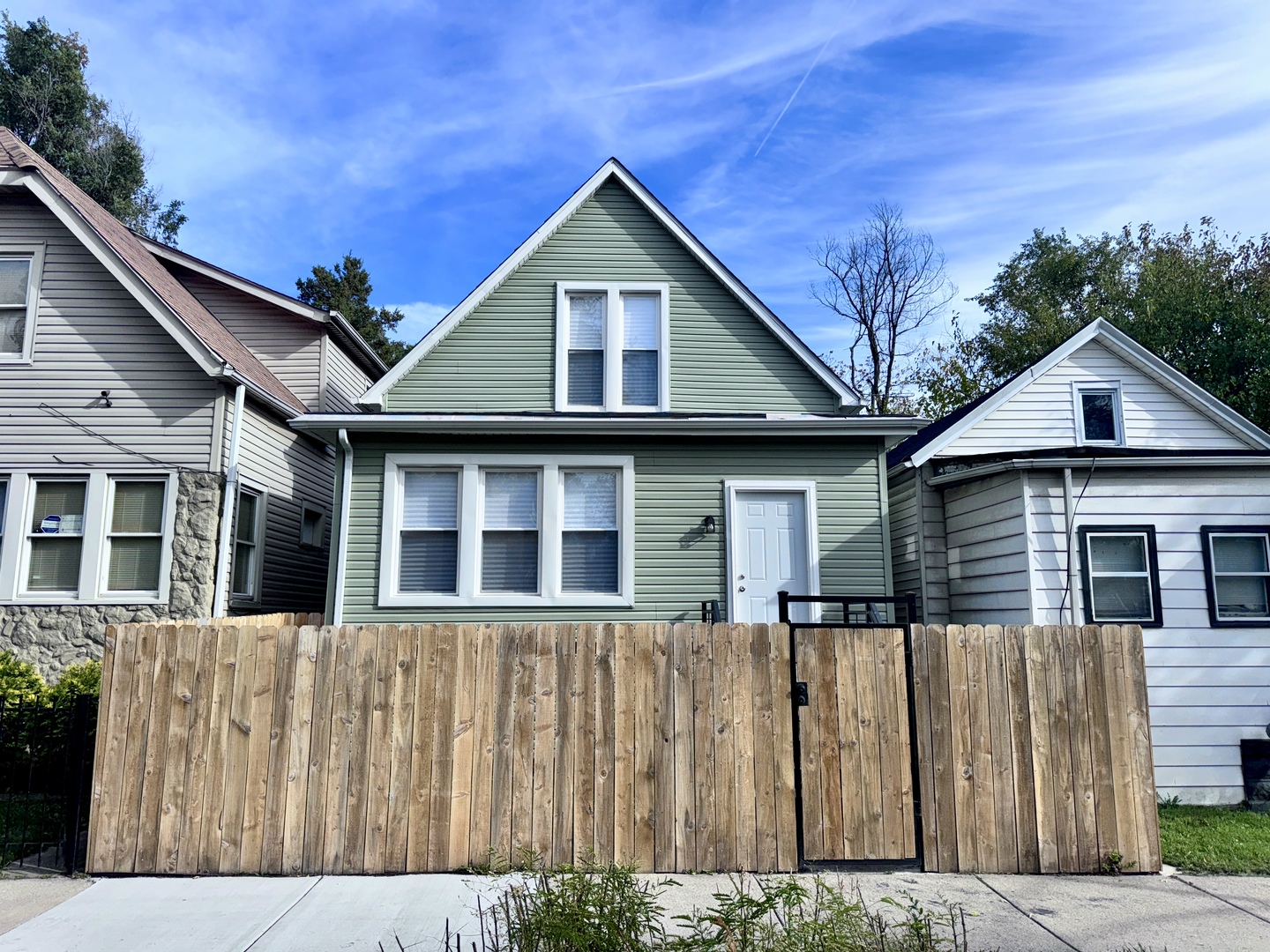 11581 South Lafayette Avenue Chicago IL 60628