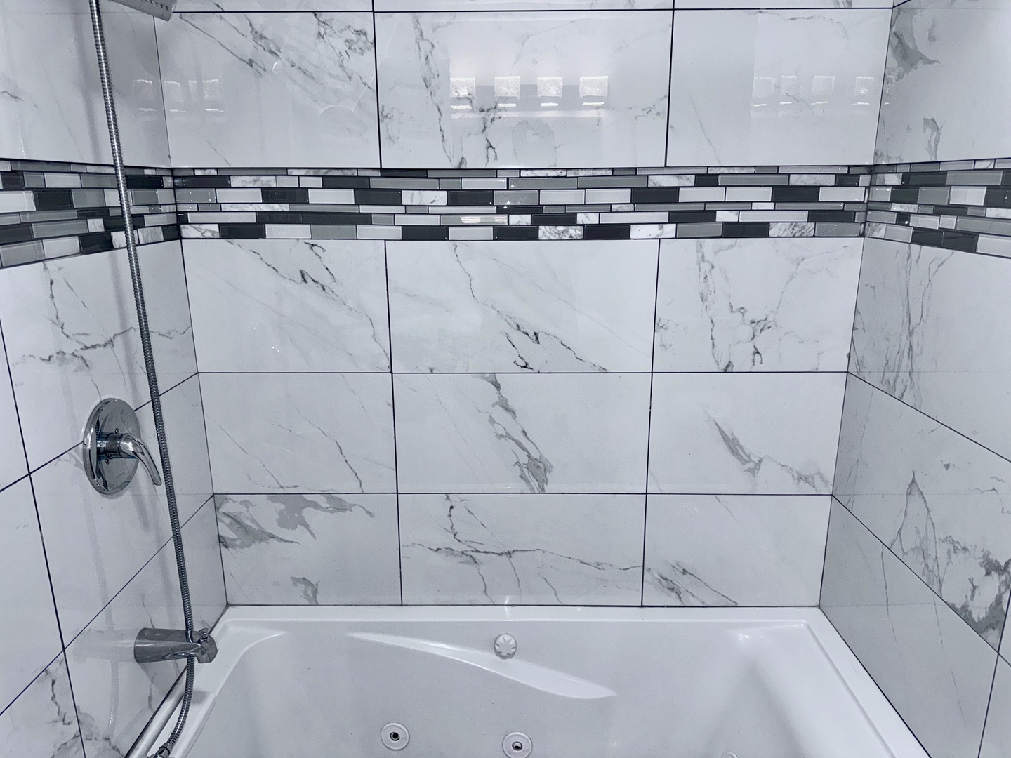 11581 South Lafayette Avenue Chicago IL 60628