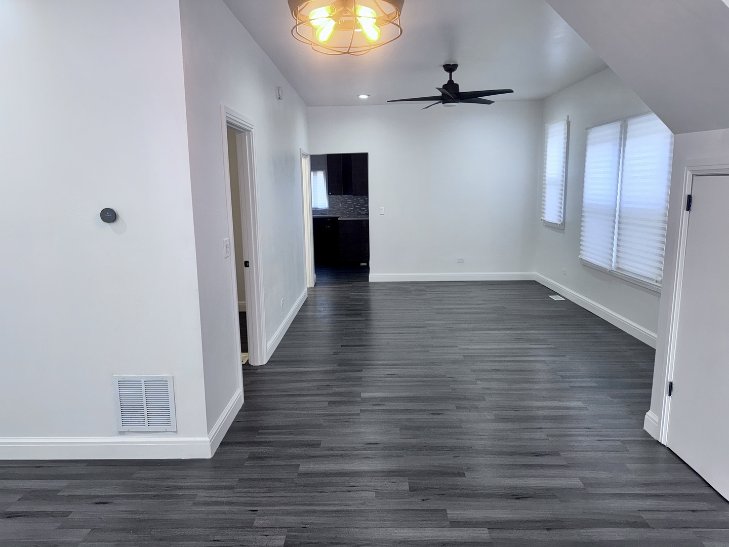 11581 South Lafayette Avenue Chicago IL 60628