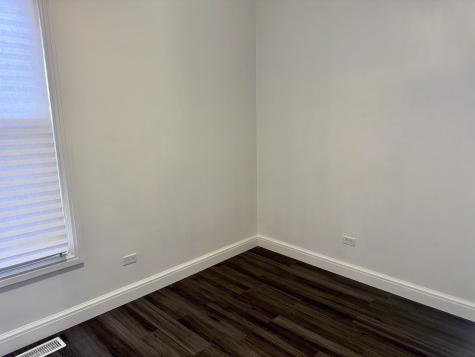 11581 South Lafayette Avenue Chicago IL 60628